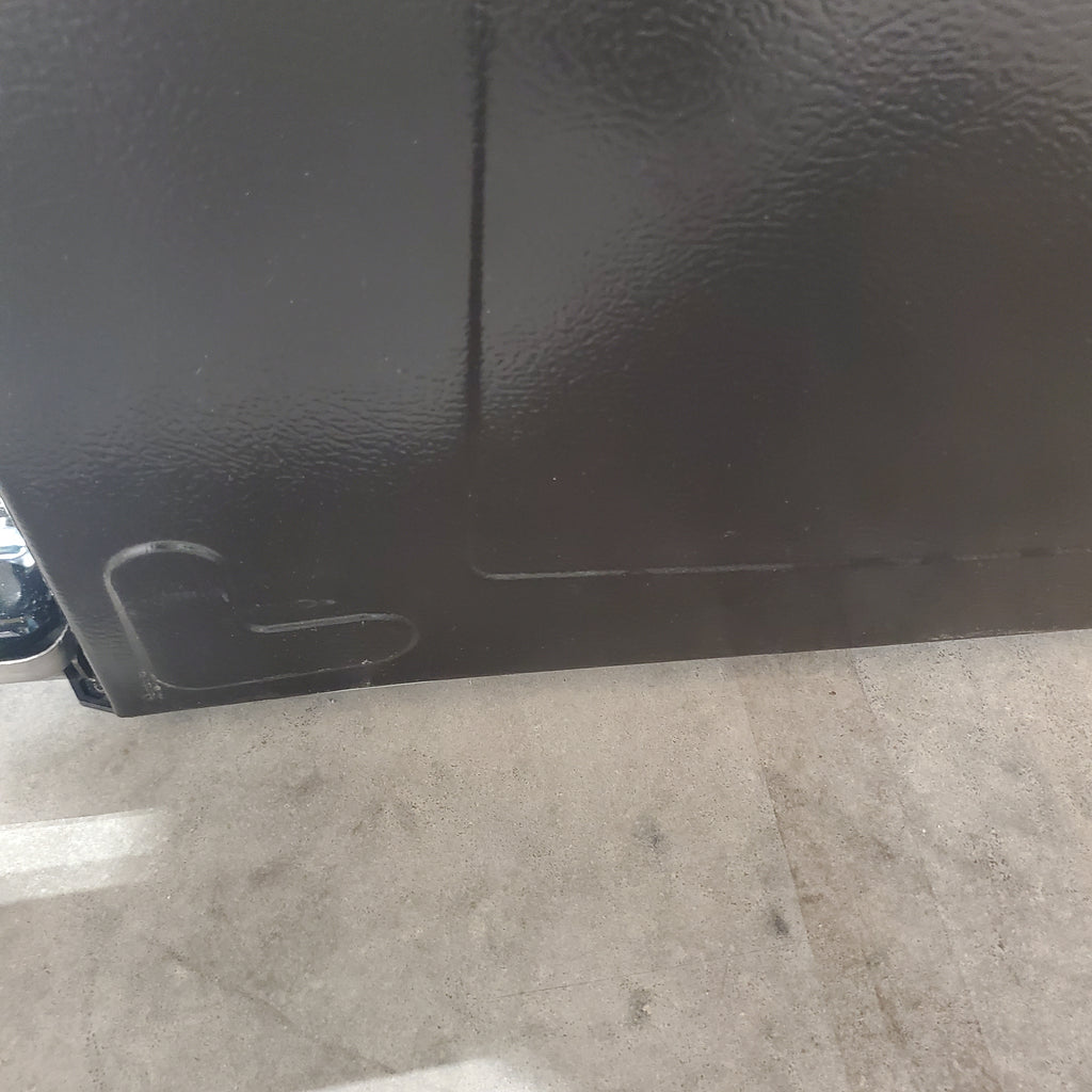 Pictures of Whirlpool Stainless 5.1 Cu. Ft. Freestanding Gas Range with Broiler Drawer and Two Speed Heat Burners WFG320M0MS - Scratch & Dent - Minor - Neu Appliance Outlet - Discount Appliance Outlet in Austin, Tx