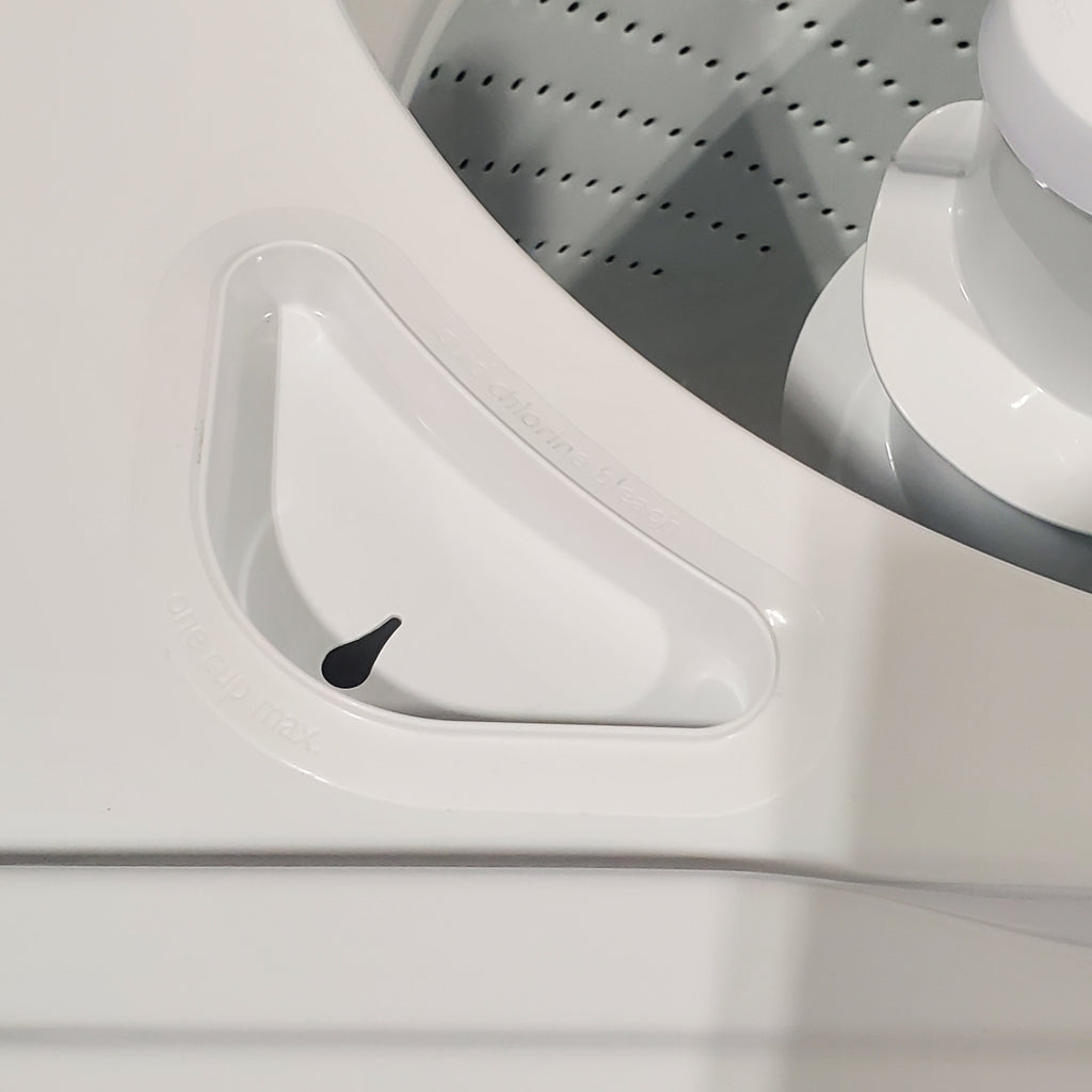 Pictures of HE Whirlpool 3.5 cu. ft. Top Load Washing Machine with Deep Water Wash WTW4816FW and 7 cu. ft. Electric Dryer with AutoDry WED4815EW- Scratch & Dent - Minor - Neu Appliance Outlet - Discount Appliance Outlet in Austin, Tx