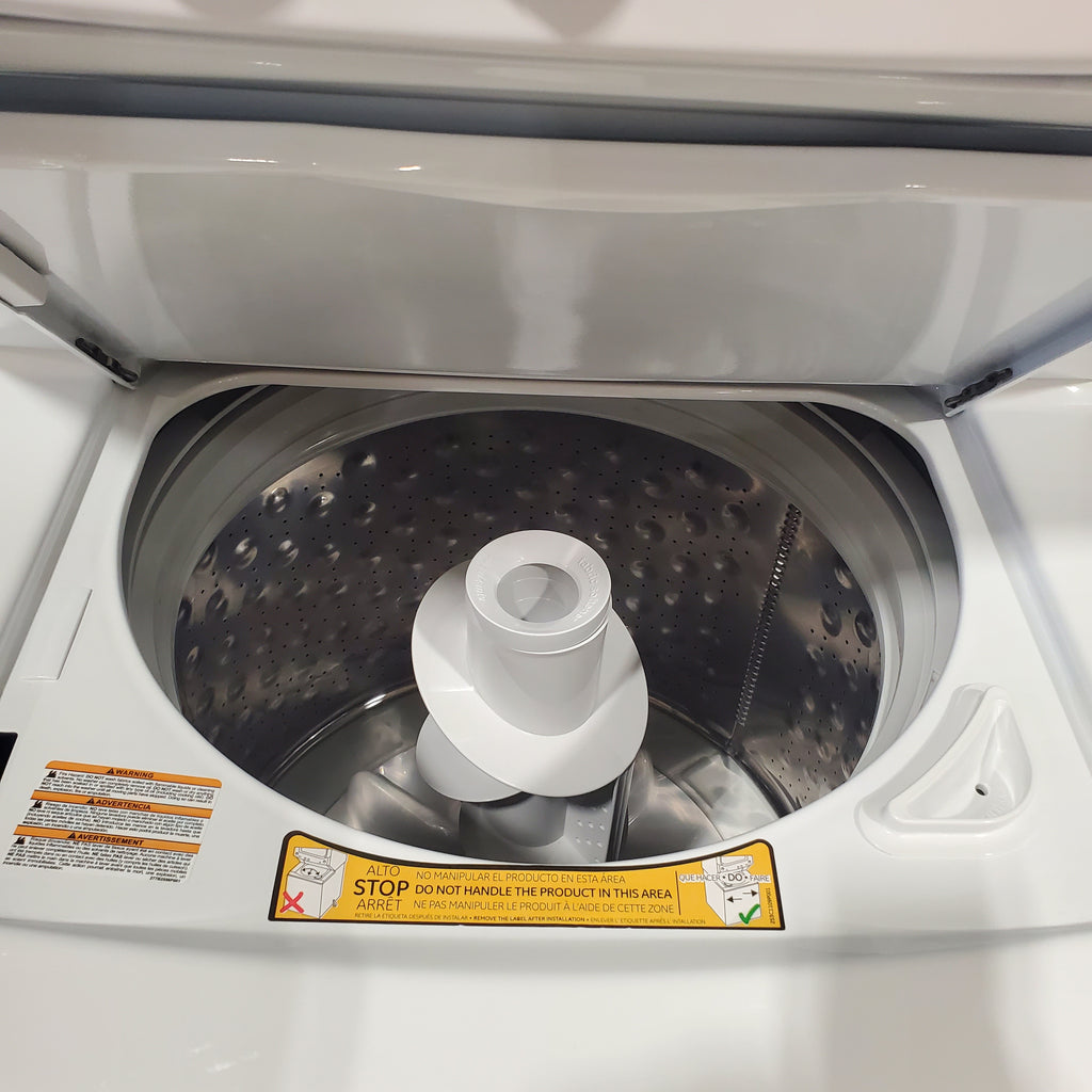 Pictures of GE Unitized Spacemaker 3.8 Cu. Ft. Washer with Stainless Steel Basket and 5.9 Cu. Ft. Electric Dryer GUD27ESSMWW - Open Box - Neu Appliance Outlet - Discount Appliance Outlet in Austin, Tx