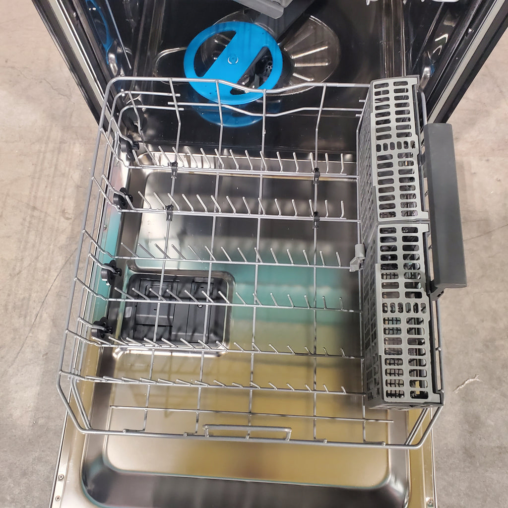 Pictures of 24 in. Smudge-Proof Stainless Steel ENERGY STAR Frigidaire Gallery Top Control Built In Dishwasher with Third Rack GDSH4715AF - Scratch & Dent - Minor - Neu Appliance Outlet - Discount Appliance Outlet in Austin, Tx