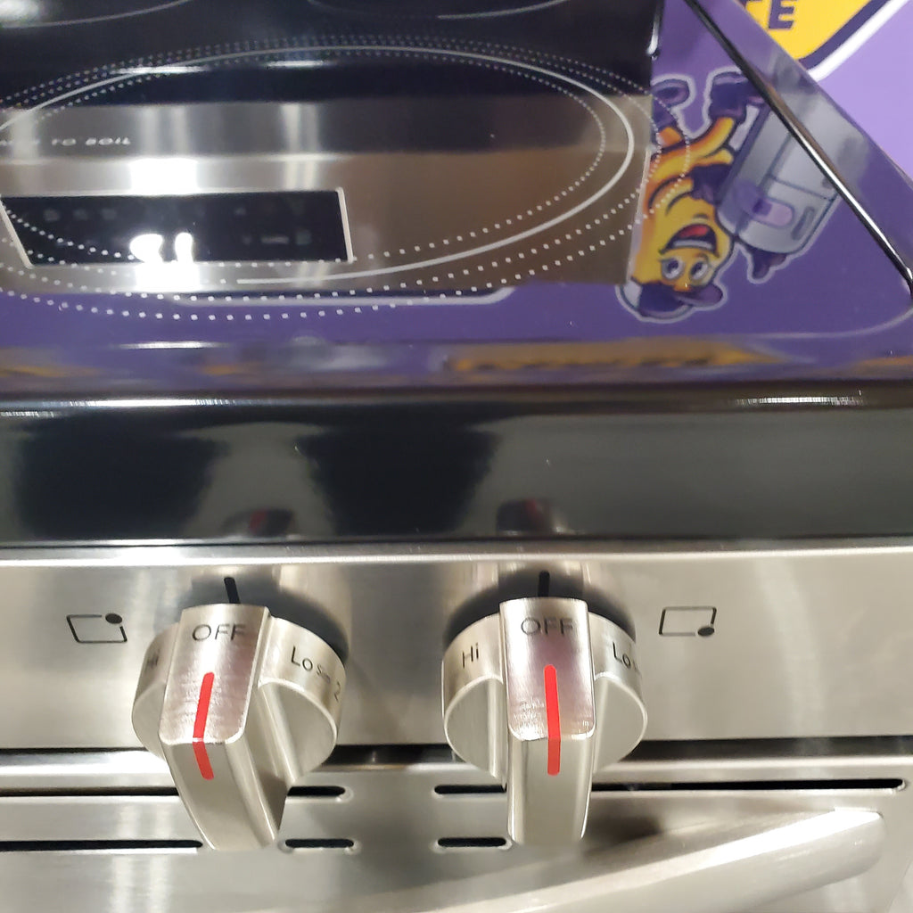 Frigidaire Electric Range with EvenTemp and Steam Clean in Stainless Steel 3SD935 - FCRE3062AS - Scratch & Dent (Minor)