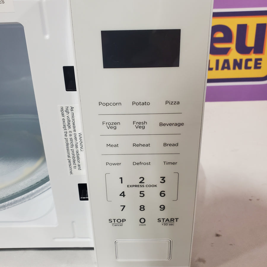 Vissani 1.1 cu. ft. Electric 1000-W Countertop Microwave in White with Turntable, 6-Heating Functions, and 2-Step Lock System E30PXP02-WHT - Open Box