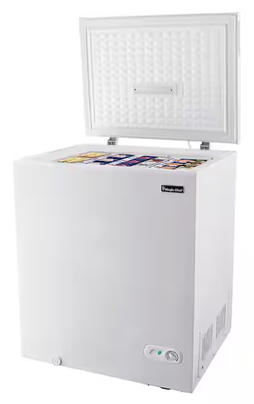 Magic Chef 5.0. cu. ft. Chest Freezer with Interior LED Light and Defrost Water Drain S186 - HMCF5W4 - Open Box