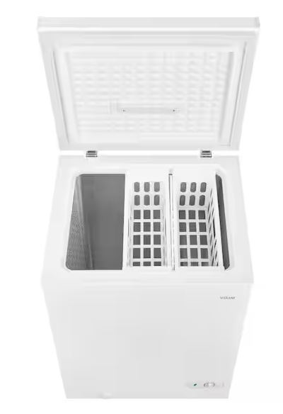 Vissani 5.0 cu. ft. Manual Defrost Chest Freezer with LED Light in White, Garage Ready 251315SD1098 - HMCF5W5 - Scratch & Dent (Moderate)