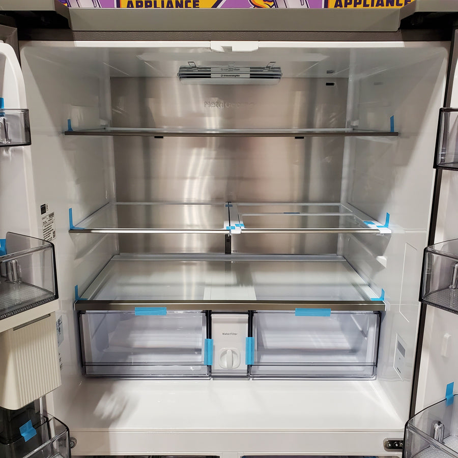 Samsung Bespoke 4-Door Flex™ Refrigerator (29 cu. ft.) with Beverage Center™ 22SD027 - RF29DB9600AP - Scratch & Dent (Minor)
