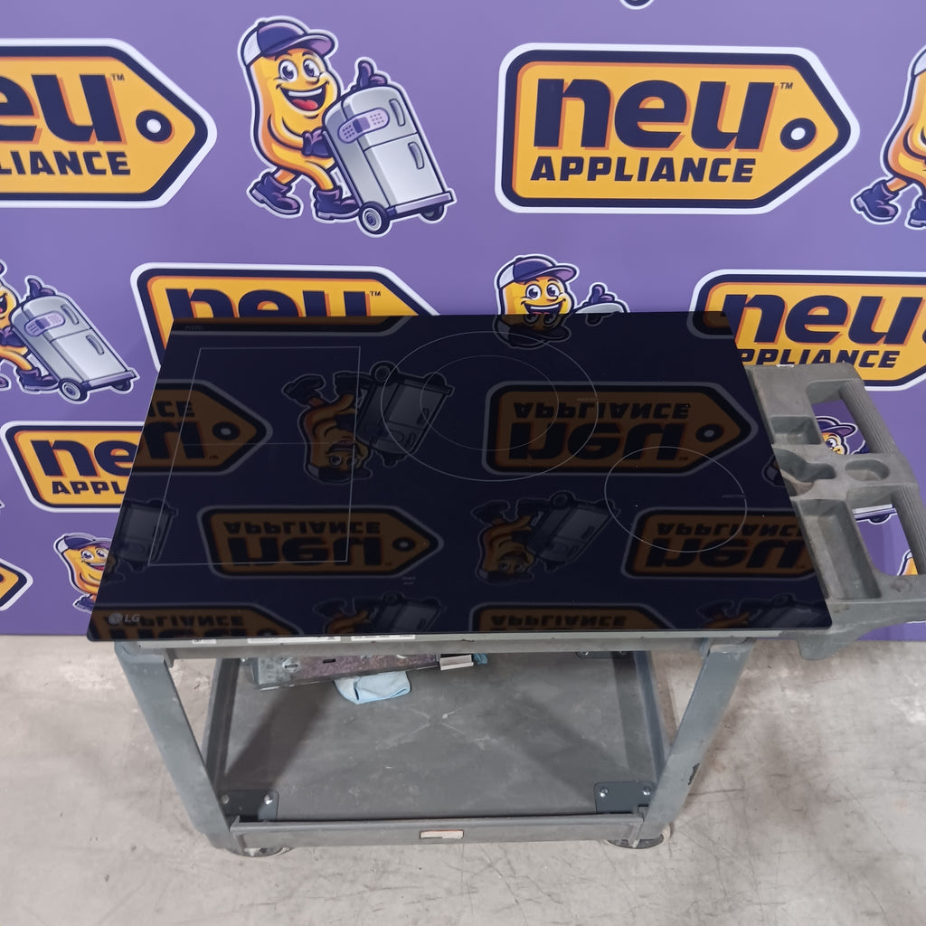 Pictures of 30" Induction Cooktop, White Backlit, Red Bar, Bridge, 4 Elements, ThinQ® with UltraHeat™ and Backlit SmoothTouch® Glass Controls CBIH3017BE - Open Box - Neu Appliance Outlet - Discount Appliance Outlet in Austin, Tx