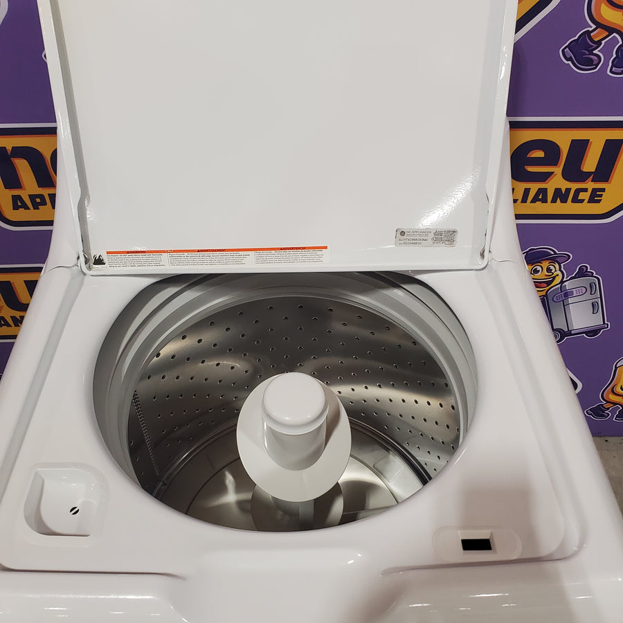 Hotpoint White Top Load 3.8 Cu. Ft. Washer with Stainless Steel Wash Basket 1CR05172 - HTW200ASKWW - Certified Refurbished