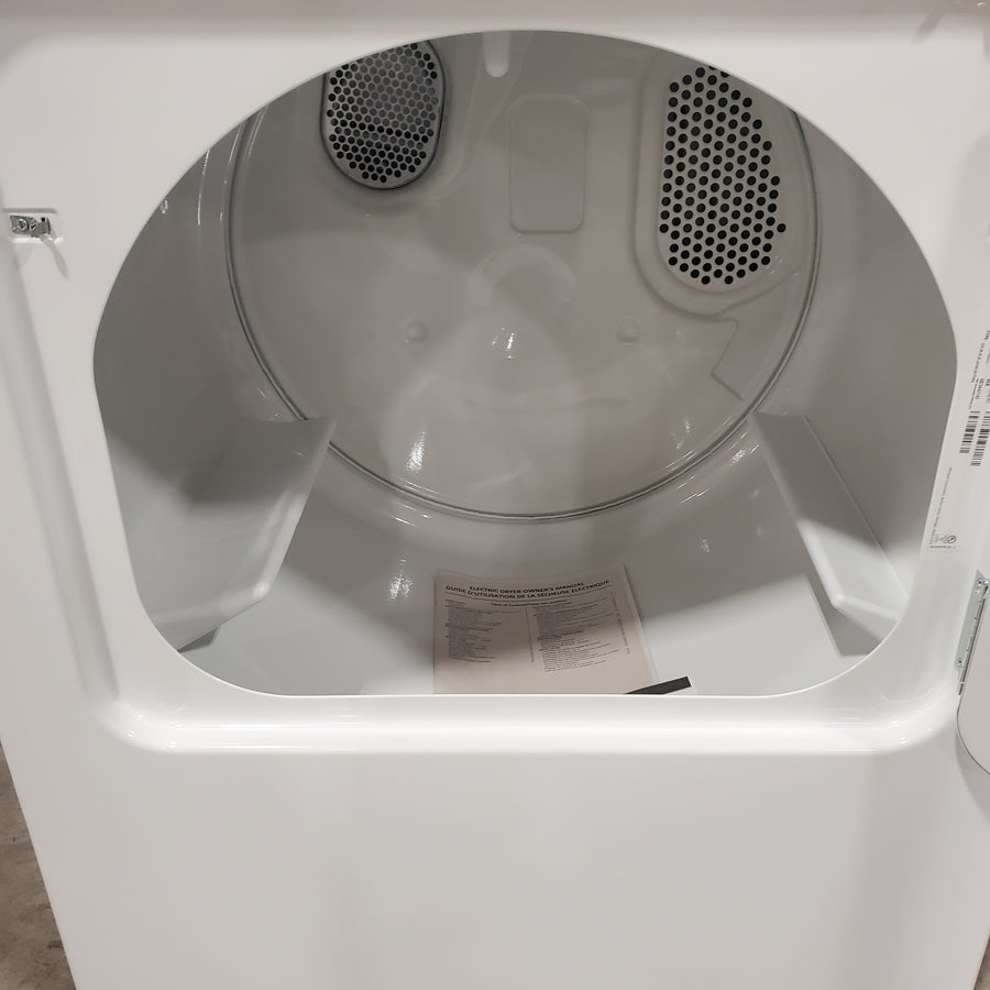 Amana 6.5 Cu. Ft. Electric Dryer with Wrinkle Shield Option and Automatic Dryness Control in White 6SD036 - NED4655EW - Open Box
