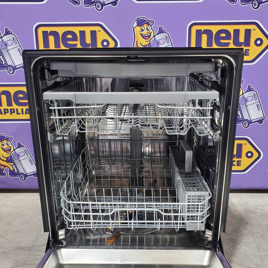 LG Top Control Dishwasher with QuadWash™ and Dynamic Dry™ 251315SD1137 - LDPN454HT - Scratch & Dent (Moderate)