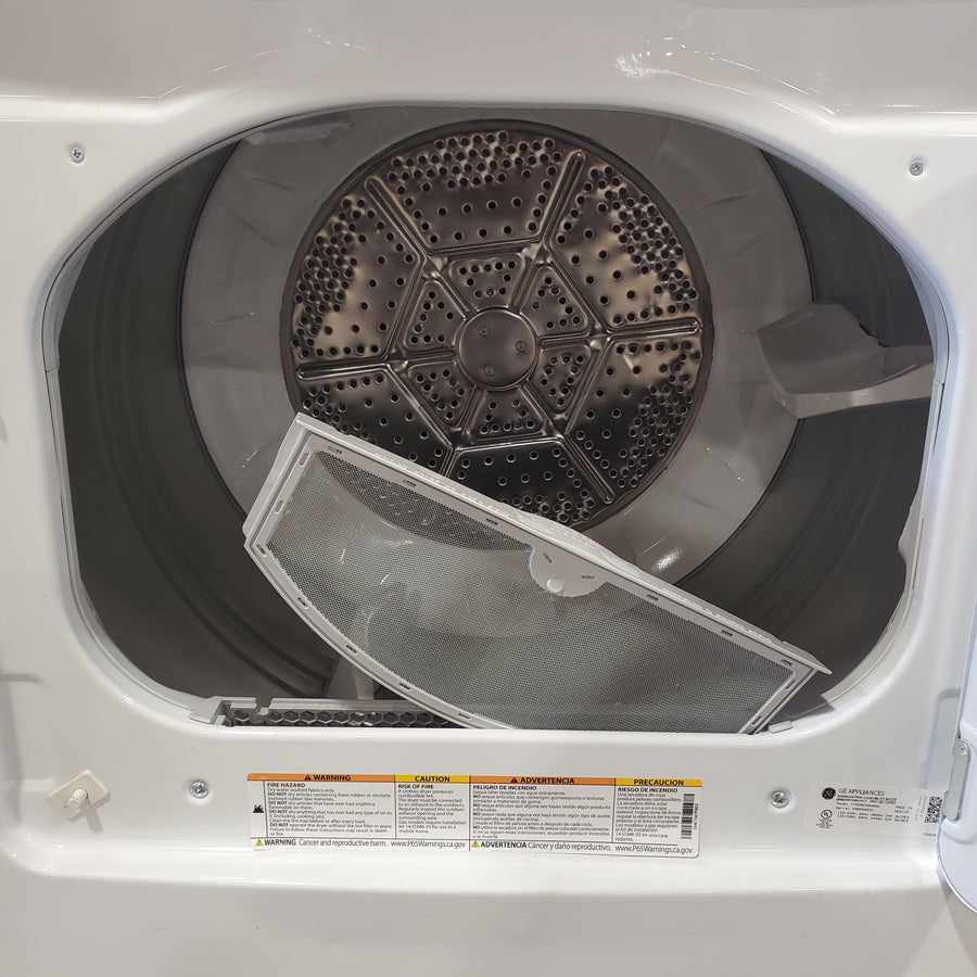 Hotpoint® 4.0 cu. ft. Capacity Washer with Cold Plus and Water Level Control HTW265ASWWW - Scratch & Dent (Minor) and Hotpoint® 6.2 cu. ft. vented Electric Dryer with Auto Dry 16138 - HTX26EASWWW - Scratch & Dent (Moderate)