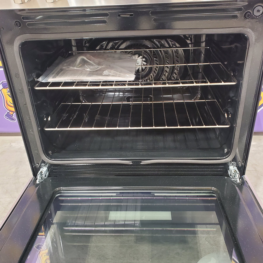 Frigidaire Electric Range with Five Cooktop Element, Air Fry and Self Cleaning 7SD793 - FCRE3083AS - Open Box