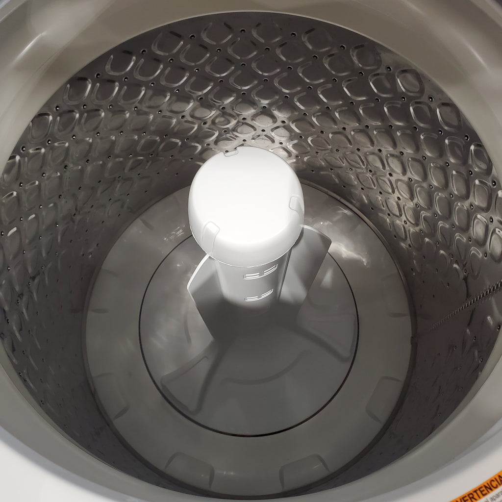 Pictures of Frigidaire Electric Washer/Dryer Laundry Center - 3.9 Cu. Ft Washer and 5.5 Cu. Ft. Dryer FLCE7522AW - Scratch & Dent (Minor) - Neu Appliance Outlet - Discount Appliance Outlet in Austin, Tx