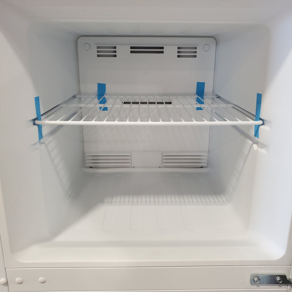 Pictures of Vissani 10.1 cu. ft. Top Freezer Refrigerator MDTF10WH - Scratch & Dent (Minor) - Neu Appliance Outlet - Discount Appliance Outlet in Austin, Tx