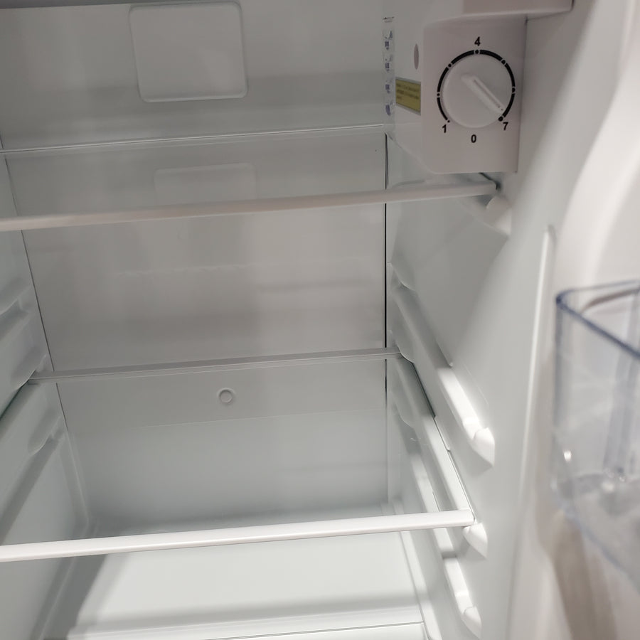 Vissani 3.2 cu. ft. Mini Refrigerator in Stainless Steel, ENERGY STAR HVAR32SE - Scratch 7 Dent (Major)