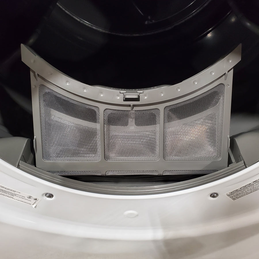 Samsung 7.5 cu. ft. Front Load Gas with Sensor Dry and Interior Drum Light 31131SD47 - DVG45T6000W - Scratch & Dent (Moderate)