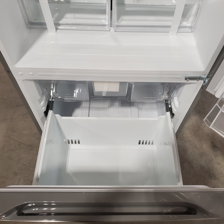 Vissani 18.7 cu. ft. Bottom Freezer Refrigerator in Stainless Steel 25SD112 - MDBF18SS - Scratch & Dent (Moderate)