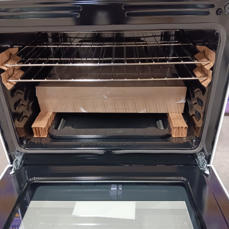 Frigidaire 5 Burners 5.1-cu ft Slide-In Natural Gas Range in White 20531SD501 - FCFG3062AW - Open Box