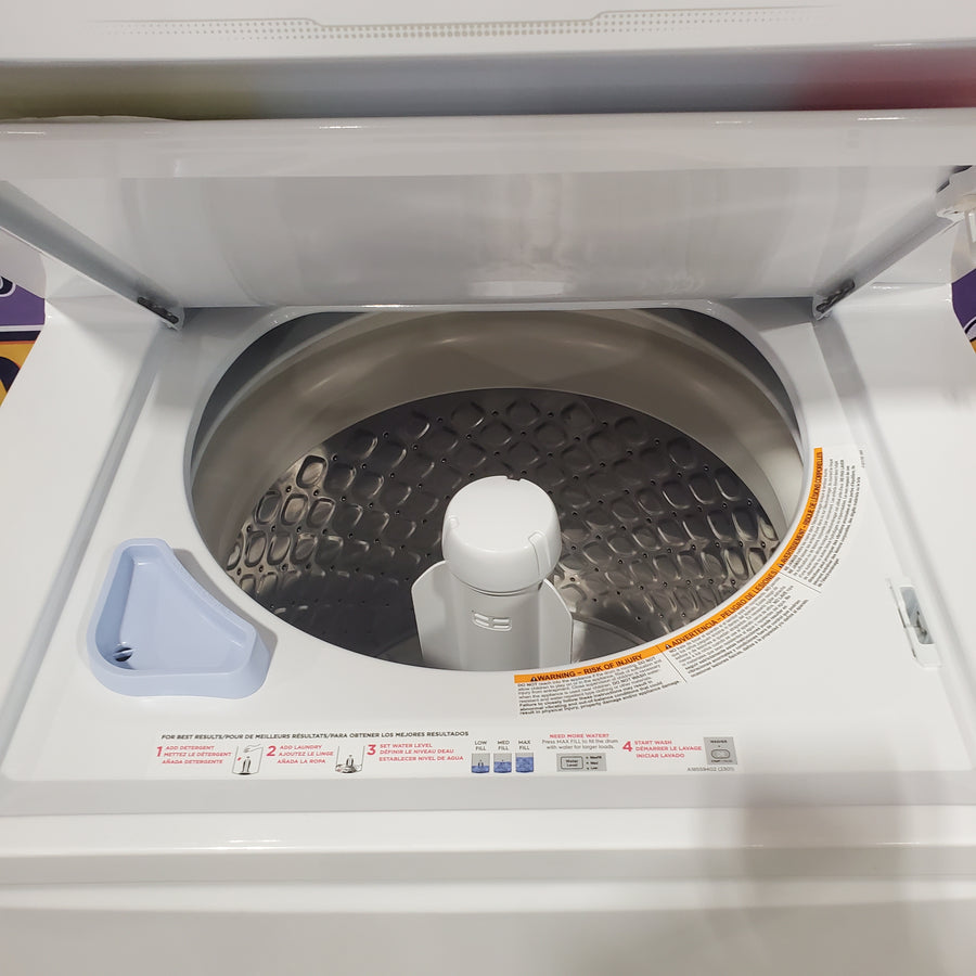 Frigidaire Electric Washer/Dryer Laundry Center - 3.9 Cu. Ft Washer and 5.5 Cu. Ft. Dryer 22SD056 - FLCE7522AW - Open Box