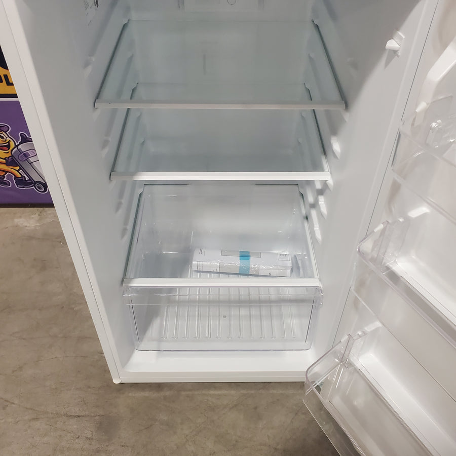 Vissani 10.1 cu. ft. Top Freezer Refrigerator 25SA261 - MDTF10WH - Scratch & Dent (Minor)