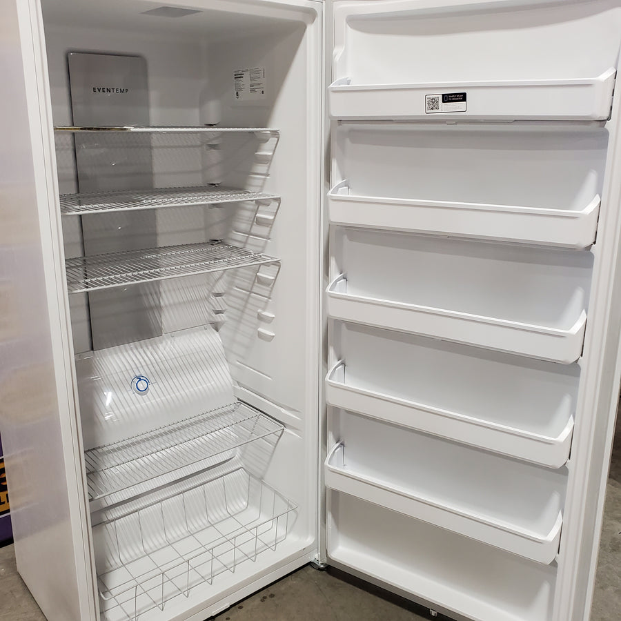 Frigidaire 20 Cu. Ft. Energy Star Garage Ready Upright Freezer in White 20331SD282 - FFUE2022AW - Scratch & Dent (Moderate)