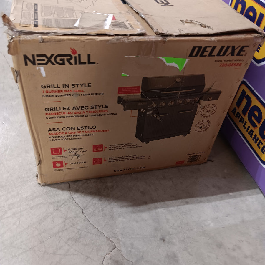 Nexgrill Deluxe 7-Burner Gas Grill with Stainless Steel Side Burner 720-0898E - New in Box