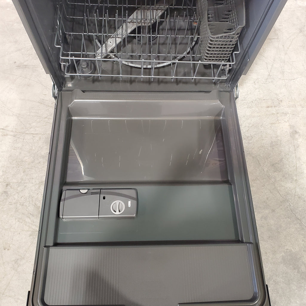 Pictures of Frigidaire 24" Front Control Built-in Dishwasher in Black FDPC4314AB - Scratch & Dent (Moderate) - Neu Appliance Outlet - Discount Appliance Outlet in Austin, Tx