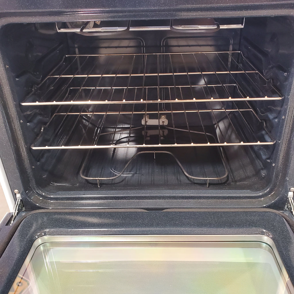 GE 5.0 cu. ft. Freestanding 4 Heating Element Electric Range with Dual Element Baking in White 3SD755 - JB256DMWW - Open Box