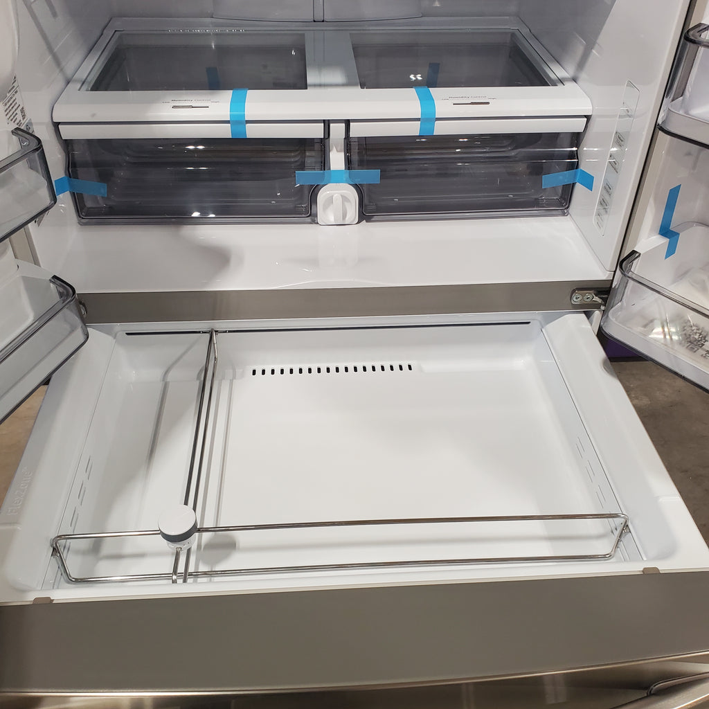 Pictures of Samsung 28 cu. ft. 4-Door French Door Refrigerator with FlexZone™ Drawer in Stainless Steel RF28R7201SR - Open Box - Neu Appliance Outlet - Discount Appliance Outlet in Austin, Tx