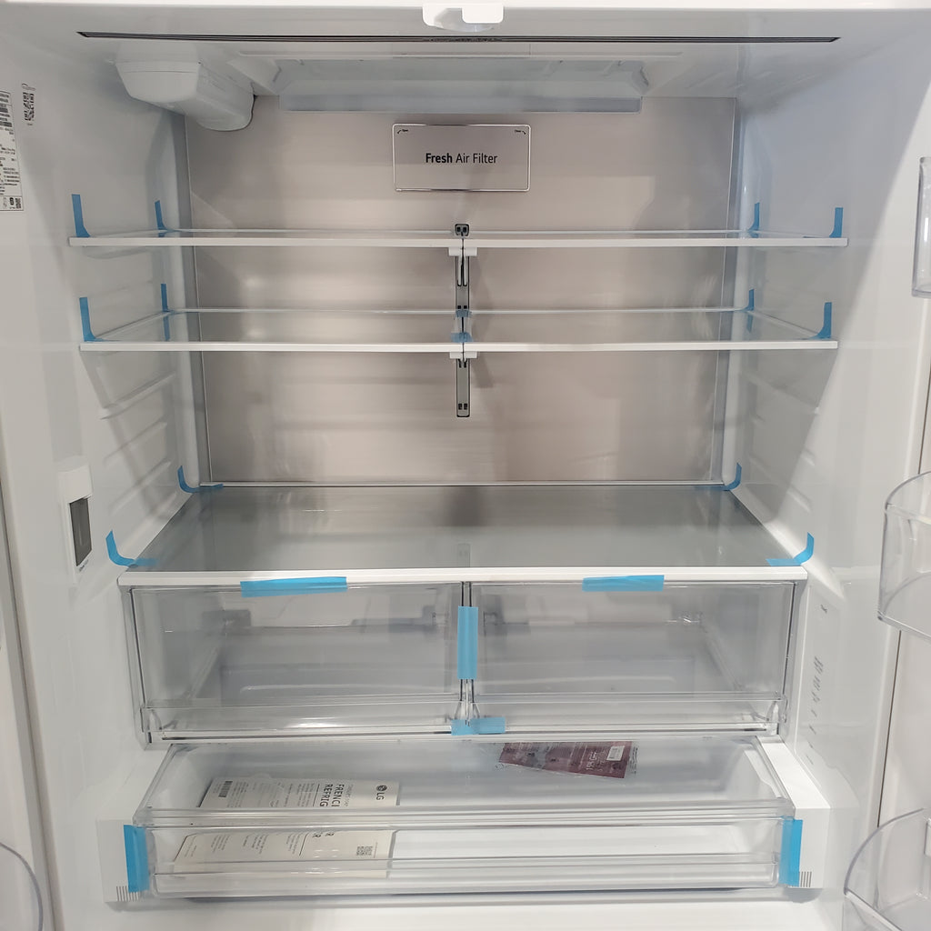 Pictures of 26.5-cu ft Counter-depth Smart French Door Refrigerator with Ice Maker (Stainless Steel) ENERGY STAR -LRFLC2706S -Scratch and Dent (Minor) - Neu Appliance Outlet - Discount Appliance Outlet in Austin, Tx