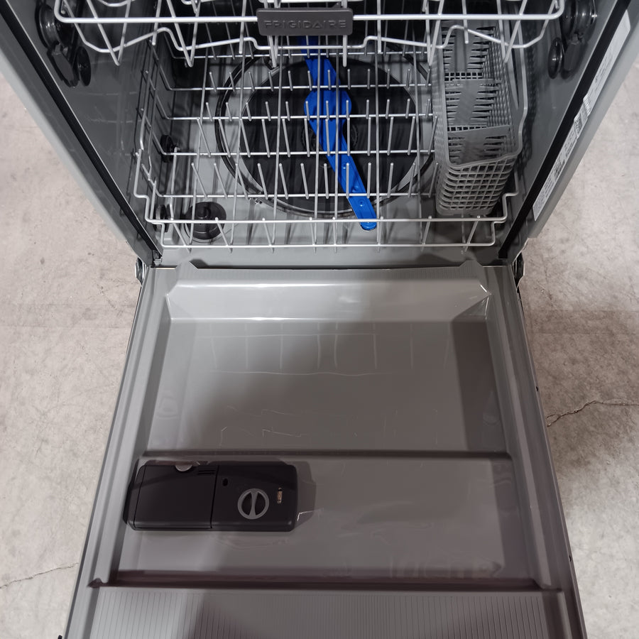 Frigidaire Front Control Built In Dishwasher with 5-Level Wash System in Stainless Steel 251318SD1337 - FDPC4221AS - Scratch & Dent (Minor)