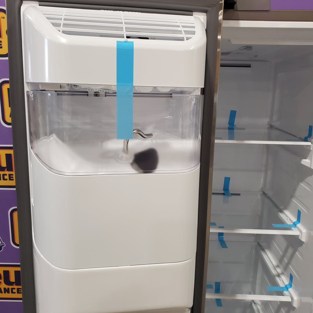 Pictures of Samsung 27.4-cu ft Side-by-Side Refrigerator with Ice Maker (Fingerprint Resistant Stainless Steel) RS27T5200SR - Scratch & Dent - (Minor) - Neu Appliance Outlet - Discount Appliance Outlet in Austin, Tx