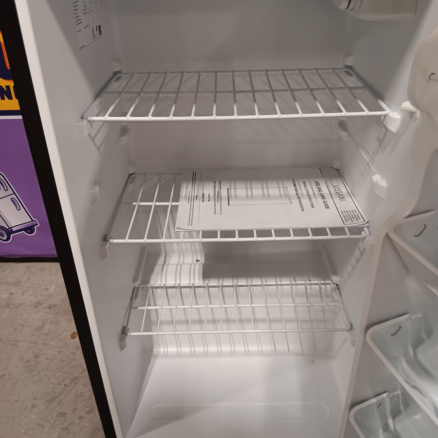 Vissani 3.3 cu. ft. Mini Refrigerator in Stainless Look with 7-Door Racks and Energy Efficiency 251318SD1375 - MDAR33SS5 - Scratch & Dent (Moderate)