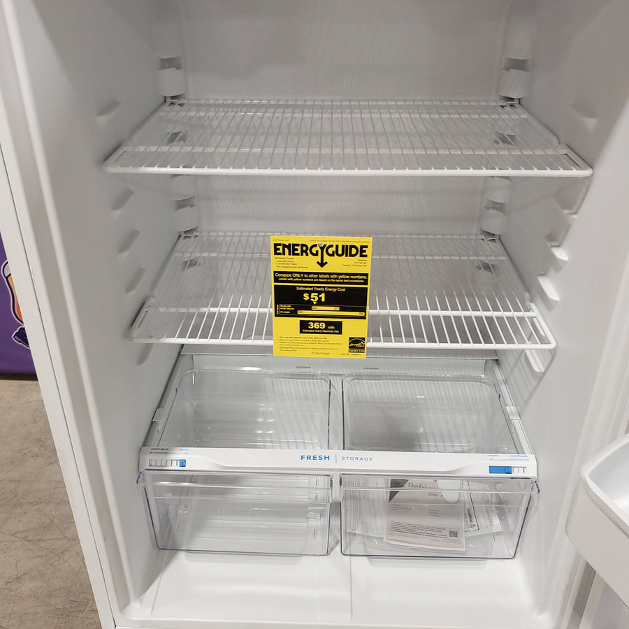 Frigidaire 18 Cu. Ft. Garage Ready Top Freezer Refrigerator 20231SD251 - FFHT1814WW - Scratch & Dent (Major)