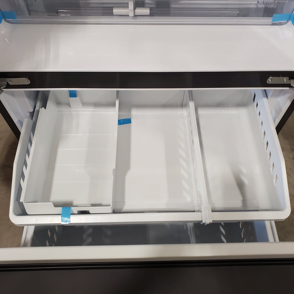 Pictures of GE 27-cu ft French Door Refrigerator with Ice Maker (Fingerprint-resistant Stainless Steel) ENERGY STAR-GNE27JYMXFS-Scratch and Dent(Minor) - Neu Appliance Outlet - Discount Appliance Outlet in Austin, Tx