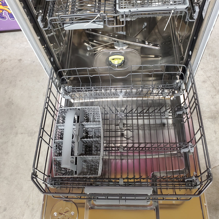 ASKO 50 Series Dishwasher with Super Cleaning System™ (SCS™) in TouchProof Stainless Steel 1111392 - DBI675THXXLS - Open Box