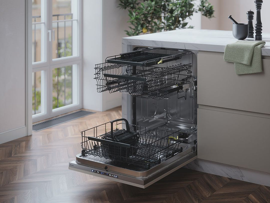 Asko Dishwasher in TouchProof Stainless Steel 11111NEW65 - DBI663IS - Scratch & Dent (Minor)
