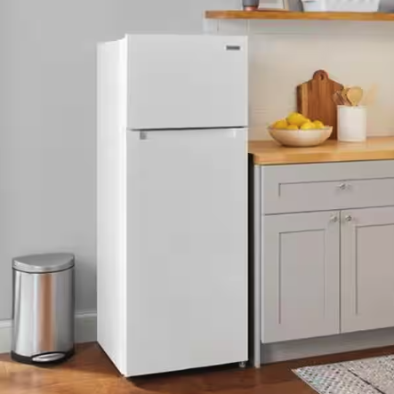 Vissani 7.2 cu. ft. Top Freezer Refrigerator in White SA326 - MDTF7WHES4 - Scratch & Dent (Minor)