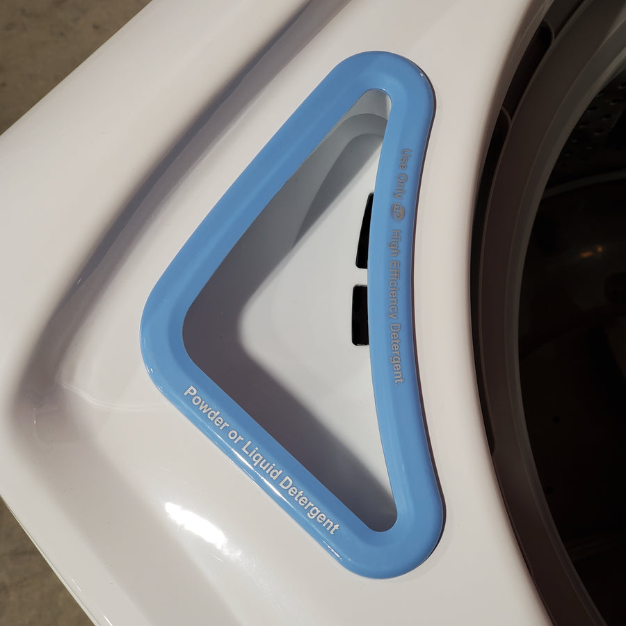 Frigidaire 4.1 Cu. Ft. Top Load Washer with 12 Wash Cycles and Quick Wash Cycle FFTW4120SW - Scratch and Dent (Minor) and Frigidaire 7 Cu. Ft. Electric Dryer in White 16116 - FLVE7523BW - Scratch & Dent (Moderate)