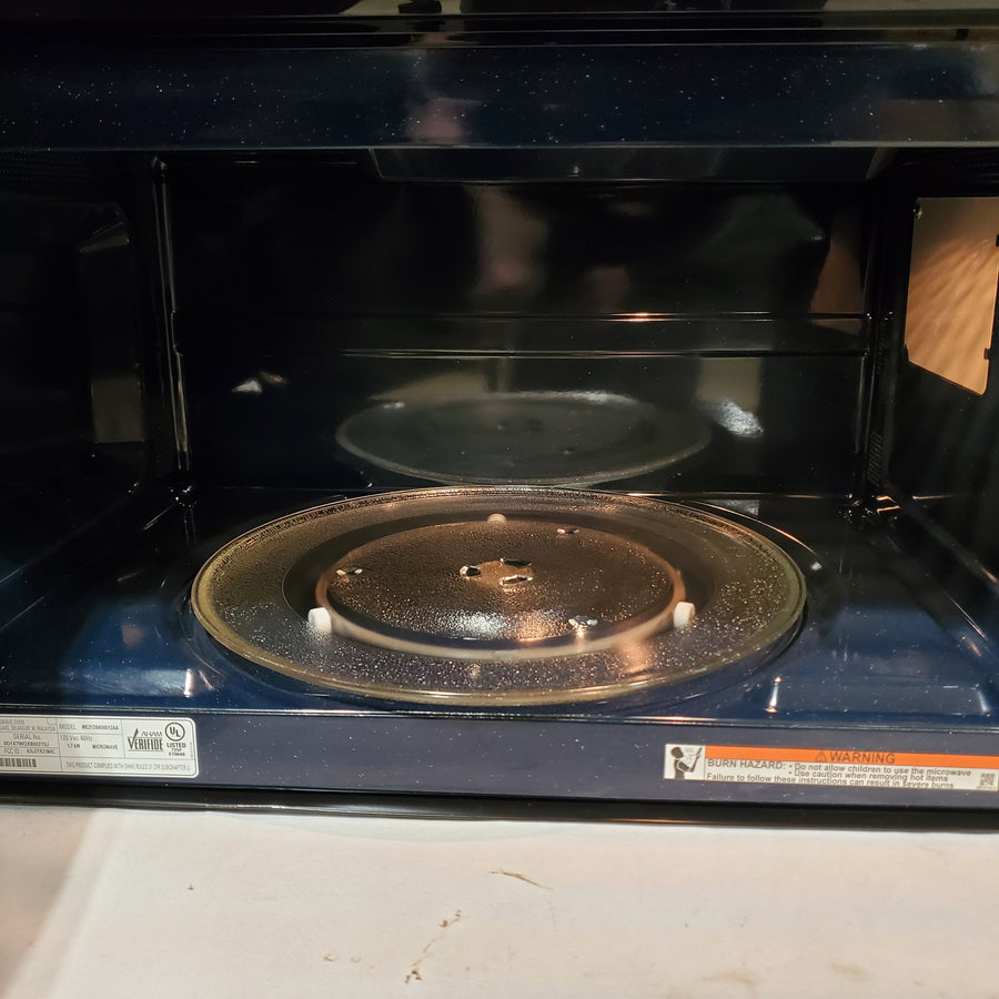 Samsung Bespoke 2.1-cu ft Over-the-Range Microwave with Sensor Cooking in White Glass ME21DB650012 - Open Box