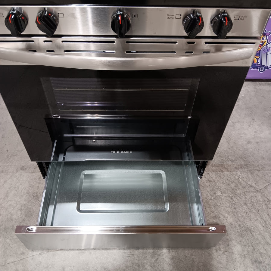 Frigidaire 5 Burner Gas Range with Even Baking Technology in Stainless Steel 20531SD462 - FCRG3052BS - Open Box