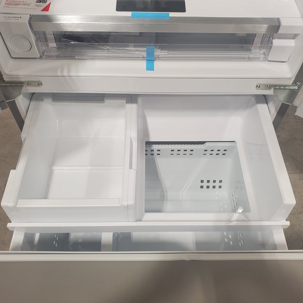 Pictures of Frigidaire 27.8-cu ft French Door Refrigerator with Dual Ice Maker (Fingerprint Resistant Stainless Steel) ENERGY STAR -GRFS2853AF-Open Box - Neu Appliance Outlet - Discount Appliance Outlet in Austin, Tx