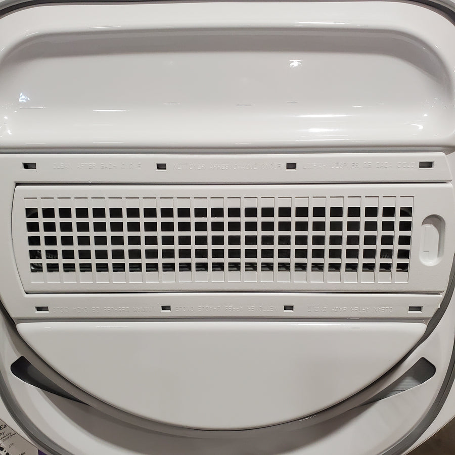 GE Unitized Spacemaker® 2.3 cu. ft. Capacity Washer with Stainless Steel Basket and 4.4 cu. ft. Capacity Electric Dryer 251310SD915 - GUD24ESSMWW - Scratch & Dent (Minor)
