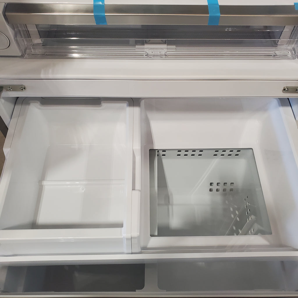 Pictures of Frigidaire 27.8-cu ft French Door Refrigerator with Dual Ice Maker (Fingerprint Resistant Stainless Steel) ENERGY STAR -GRFS2853AF-Open Box - Neu Appliance Outlet - Discount Appliance Outlet in Austin, Tx