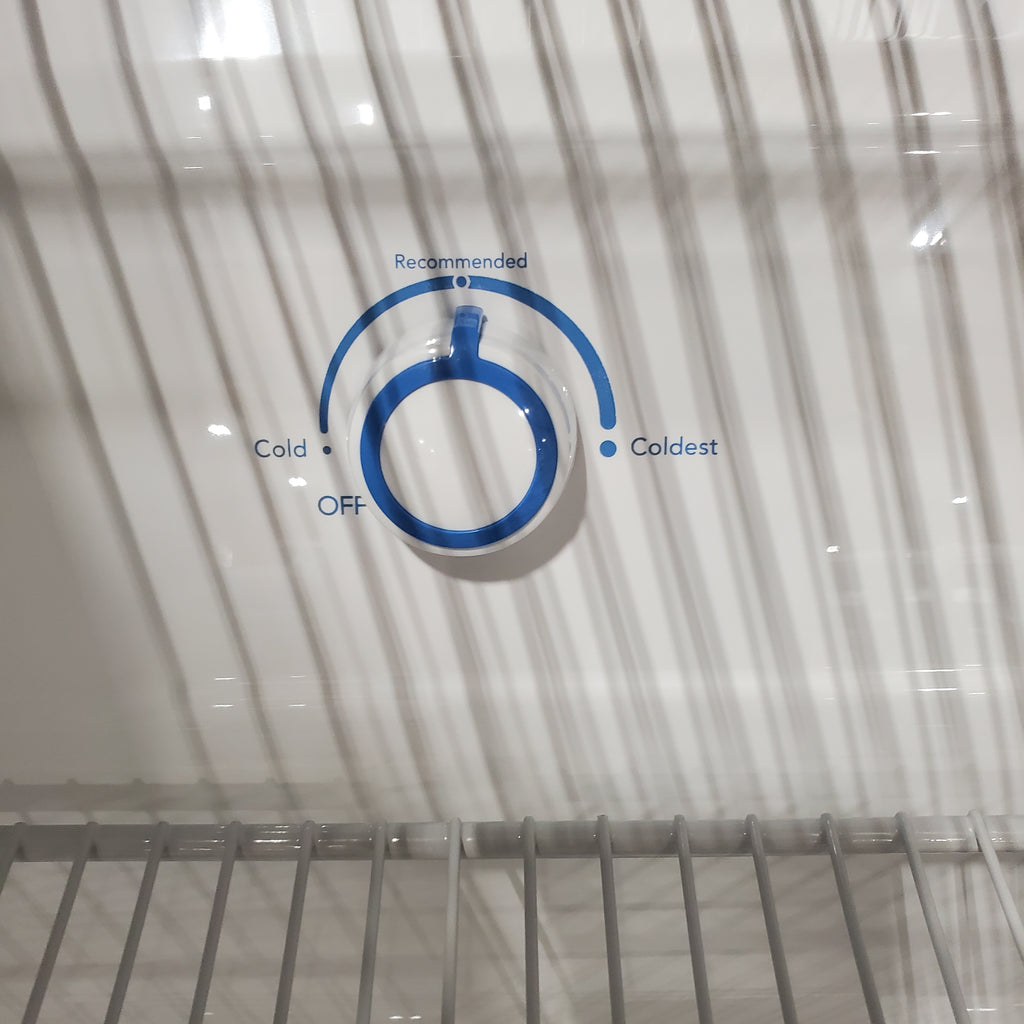 Pictures of Frigidaire 20 Cu. Ft. Energy Star Garage Ready Upright Freezer in White FFUE2022AW - Scratch & Dent (Minor) - Neu Appliance Outlet - Discount Appliance Outlet in Austin, Tx