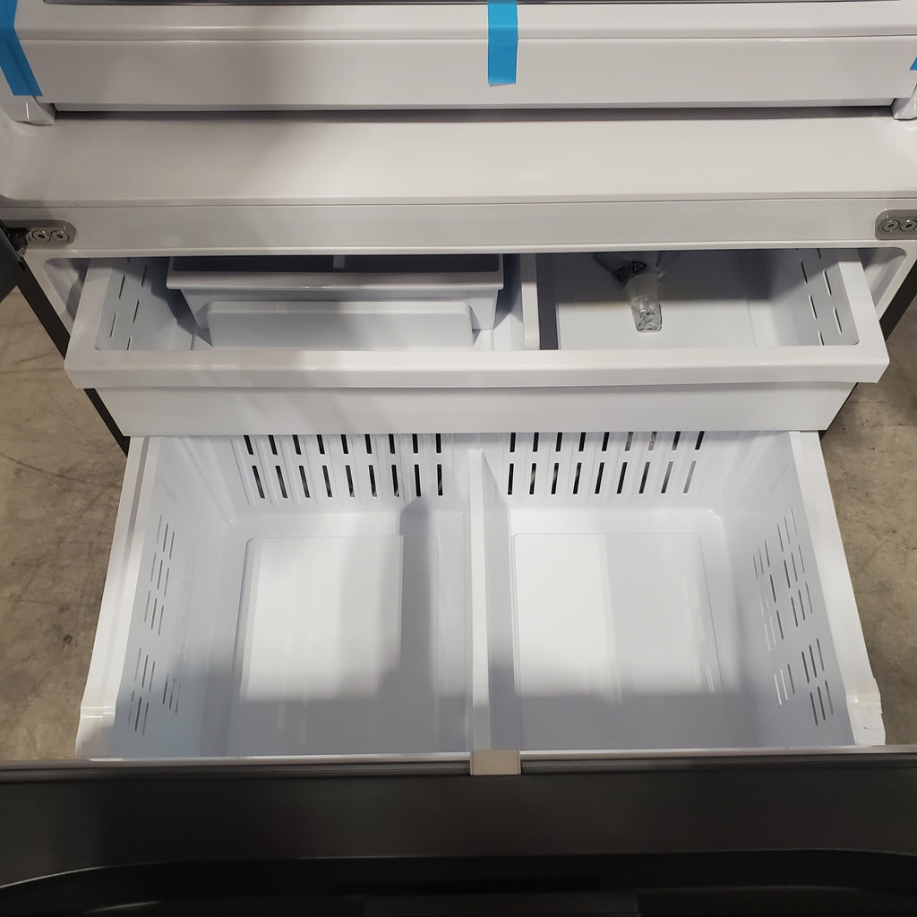 Pictures of Samsung 32 cu. ft. Mega Capacity 3-Door French Door Refrigerator with Dual Auto Ice Maker in Stainless Steel 4SD405 - RF32CG5100SR - Open Box - Neu Appliance Outlet - Discount Appliance Outlet in Austin, Tx