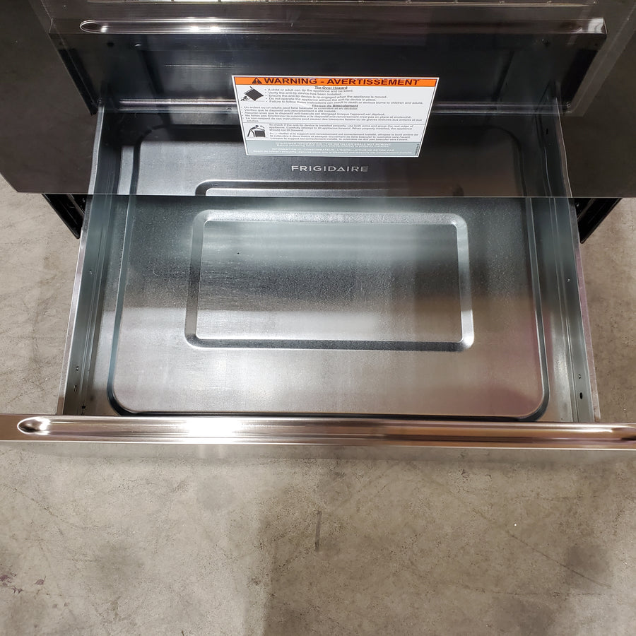 Frigidaire 5 Burner Gas Range with Even Baking Technology in Stainless Steel 20531SD506 - FCRG3052BS - Scratch & Dent (Minor)