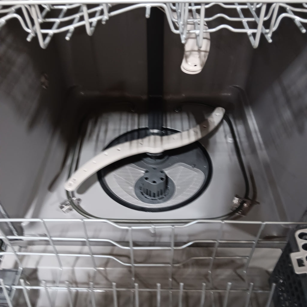 Pictures of GE® ENERGY STAR® Top Control with Plastic Interior Dishwasher with Sanitize Cycle & Dry Boost GDP630PYRFS - New in Box - Neu Appliance Outlet - Discount Appliance Outlet in Austin, Tx