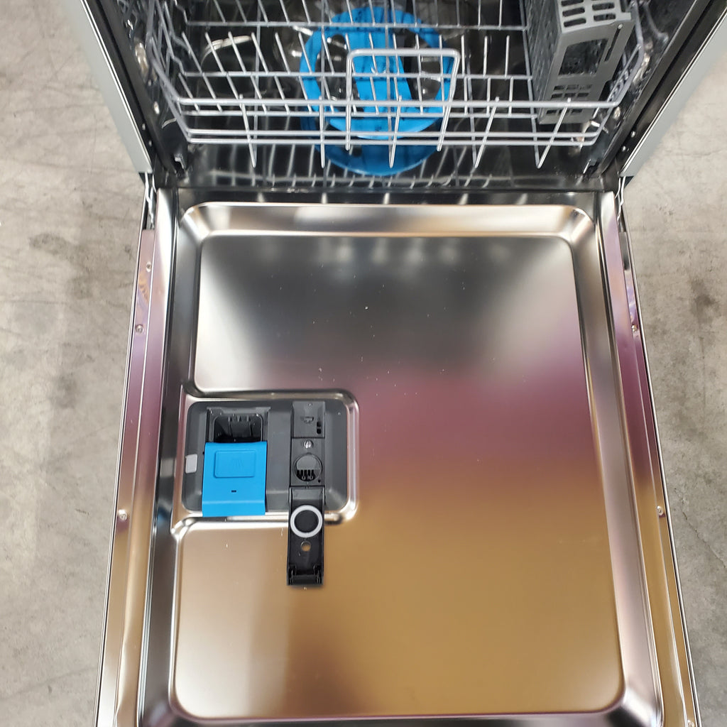 Frigidaire Gallery 24" Dishwasher in Stainless Steel 3SD933 - GDSP471TAF - Scratch & Dent (Minor)