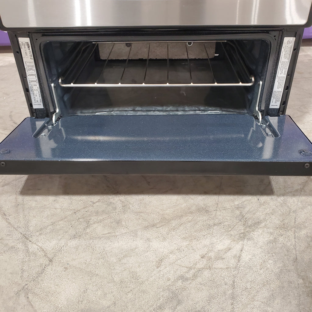 Pictures of Summit 24 in. 2.9 cu. ft. Gas Range in Stainless Steel PRO247SS - Open Box - Neu Appliance Outlet - Discount Appliance Outlet in Austin, Tx