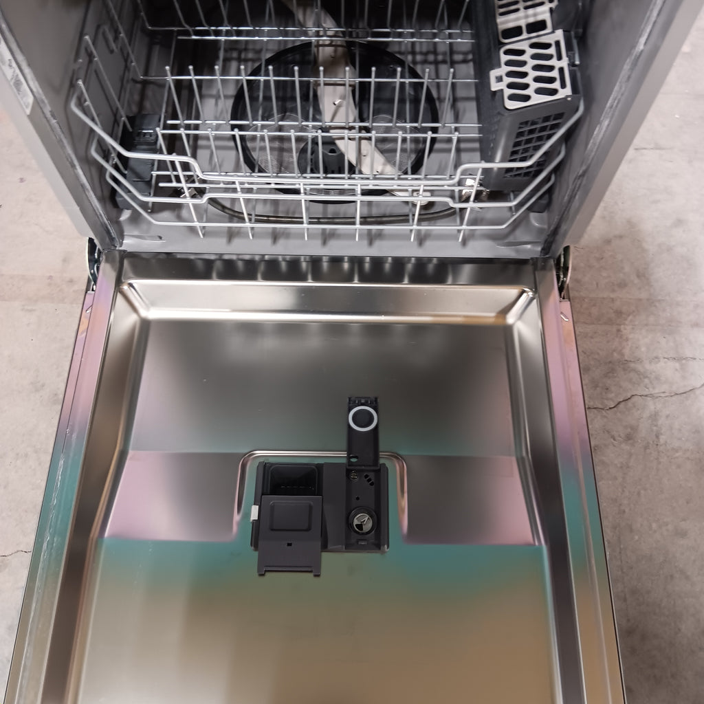 Pictures of GE ENERGY STAR® Top Control Hybrid Tub Dishwasher with 52 dBA and Dry Boost GDT565HSYSS - New in Box - Neu Appliance Outlet - Discount Appliance Outlet in Austin, Tx